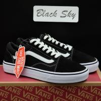 ราคา Vans Old Skool Classic ขาว ดำ รองเท้าผ้าใบ สุดคลาสสิค ลดราคาพิเศษ (3782448580)