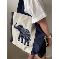 ราคา กระเป๋าช้างสะพายข้าง elephant bag thai souvenir ผ้าแคนวาสและลูกฟูก corduroy ขนาด 40 37 เซนติเมตร มีซับใน มีช่องใส่ของด้านใน (23033220350)