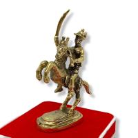 ราคา พระเจ้าตากสินมหาราช ทรงม้าออกศึก เนื้อทองเหลืองขัดเงา พระบรมราชาอนุสาวรีย์ ปี 2558 บูชาแคล้วคลาด ทุกคนย่อมเกรงคราม (16568441429)