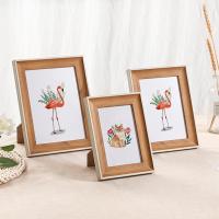 ราคา กรอบรูป 4x6 5x7 6x8 8x10 10x12 นิ้ว และ A4 สีขาว กรอบรูปมินิมอล กรอบรูปไม้ กรอบรูปใสแต่งบ้านตั้ง มี3สี B15 (11194579749)