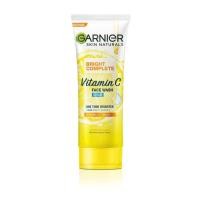 ราคา Garnier การ์นิเย่ โฟมล้างหน้า สครับ ไบรท์ คอมพลีท วิตามินซี 100มล (21422482052)