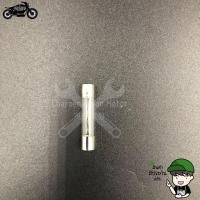 ราคา ฟิวหลอด 20 amp 6 2 30 mm ฟิวส์แก้ว Fuse 20A แอมป์ แอม ราคาต่อ 1 ตัว (9105096611)