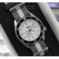 ราคา ของแท้มือ1 นาฬิกา SEIKO 5 SPORTS 55th Anniversary PEANUTS Limited Edition รุ่น SRPK25K SRPK25K1 (19295855525)