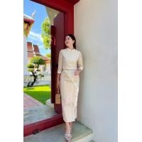 ราคา เซ็ตเสื้อจิตรดาผ้าทอยกดอกสีขาวงาช้าง เสื้อผ้าไหมทอยกดอกลายแพรวา แขนยาว5ส่วน ผ้าถุงแบบสำเร็จรูปผ้าฝ้ายทอลาย แต่งระบายหน้า (22014928013)