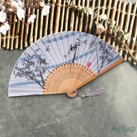 ราคา พัดจีน พัด 8นิ้วสีสันสะดุดตาลายน่ารัก พัดจีนโบราณ พัดสวยๆ พัดจีนโบราณ พัดญี่ปุ่น พัดสีแดง พัดไม้ไผ่วัสดุผ้ามีพู่ (22732761632)