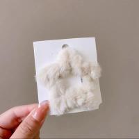 ราคา กิ๊บติดผม คลิปด้านข้างรูปดาว กิ๊บติดผมขนสัตว์รูปดาว คลิปผมเกาหลี กิ๊บติดผมรูปดาว หวานหวานแหววว รูปดาวห้าแฉก คลิปผมกลวง สาวๆ (22875444251)