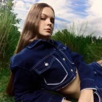 ราคา Merge Official Thea Denim Jacket พร้อมส่ง (22822312285)