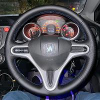 ราคา ปกพวงมาลัยรถยนต์ออกแบบเองได้หนังไมโครไฟเบอร์เย็บมือที่หุ้มพวงมาลัยแบบ เหมาะสำหรับ Honda Fit 2009 2013 City (22011331073)