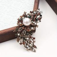 ราคา เข็มกลัดพลอยเทียมสีไข่มุกเข็มกลัดพลอยเทียมลายดอกไม้สไตล์ศาลแฟชั่นย้อนยุค (22293640822)