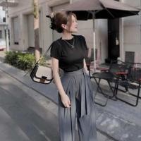 ราคา ชุดเซ็ต2ชิ้น ชุดเสื้อกางเกงขายาวและเสื้อครอป ชุดสีเทาและสีดำ กางเกงขายาวได้สองชิ้นน้า (22927200855)