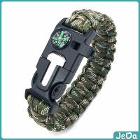 ราคา JeDa เชือกรัดข้อมือ สายรัดข้อมือสีเขียว สำหรับเดินป่า มีด นกหวีด แท่งจุดไฟ เชือก เข็มทิศ 5in1 Outdoor Accessories (22368924540)