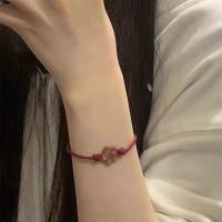 ราคา สร้อยข้อมือผีเสื้อเชือกถักสไตล์จีนแบบใหม่สร้อยข้อมือดอกคามิเลียออกแบบเฉพาะสำหรับคนกลุ่มหนึ่งเชือกข้อมือลายดอกเหมยแนวอาร์ตๆแนววินเทจสำหรับเพื่อนสาวคนสนิทผู้หญิง (21000774627)