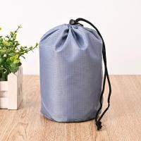 ราคา แบบพกพาไนลอน เชือกรูด กระเป๋าเก็บของ Quilted Storage Pouch Organizer สําหรับ เสื้อแจ็กเก็ตขนเป็ด Ensemble กระเป๋าในครัวเรือน (20121064882)