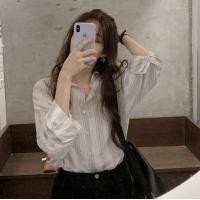 ราคา I fashion store 2203 สีฟ้าและสีขาวลายเสื้อเชิ้ตผู้หญิงใหม่แขนยาวกลาง เสื้อครีมกันแดดความยาว (21642097280)