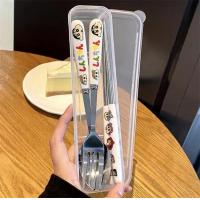ราคา 2024INSชุดตะเกียบ ส้อม และช้อนแบบพกพาสำหรับนักเรียนน่ารักบนโต๊ะอาหารเด็กสแตนเลสดูดีและ (21497133807)