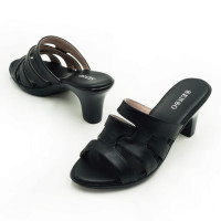 ราคา SENSOรองเท้าส้นพียู PU HEEL L54132 (21701061047)