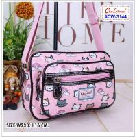 ราคา Chalita3144 ขนาด9นิ้ว กระเป๋าสะพาย ผู้หญิงหนังเคลือบลายน่ารัก กันน้ำchalita cw3144 ขนาดยาว9นิ้ว (22726724723)