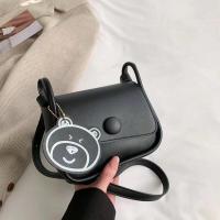 ราคา กระเป๋าสะพายข้าง กระเป๋าแฟชั่นสำหรับผู้ชายผู้หญิง ขนาด สูง 22ซม กว้าง 26ซม หนา 8ซม (22325275480)