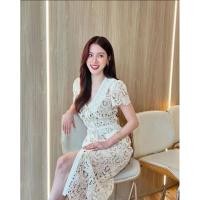 ราคา เดรสคอวีปกลูกไม้ปักอย่างดี ผ้าลูกไม้ทอเกรดพรีเมียม (23077302327)