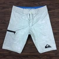 ราคา Quiksilver กางเกงชายหาดผู้ชายท่องด่วนแห้งกางเกงขาสั้นหลวมขนาดบวกสบาย ๆ กางเกงขาสั้นเหนือเข่า (17093149197)