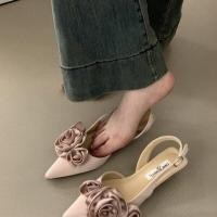 ราคา เรียบหรู ฤดูร้อน รองเท้าส้นสูง ผู้หญิง สวมใส่กลางแจ้ง Cross Buckle Low Cut Floral Pointed Toe Sandals วัสดุ PU สบาย (22266909061)