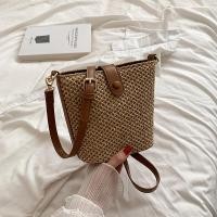 ราคา กระเป๋าใบเล็กสานฟางฤดูร้อนกระเป๋าสะพายข้างแฟชั่นกระเป๋าทรงถังกระเป๋าผู้หญิงแบบสานแบบลำลอง (22932380740)