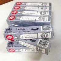 ราคา 1แพ็ค 12หลอด Birthday Lash Adhesive Waterproof กาวติดขนตา สีม่วง ยี่ห้อ เบิร์ดเดย์ กาวติดขนตาปลอม ขนาด 4 กรัม (5603452803)