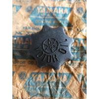 ราคา ฝาถังน้ำมัน ออโต้ลูป Yamaha U5 U7 V50 V75 V80 แท้ใหม่ (22870819557)