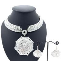 ราคา Vintage jewelry สร้อยอีสานชุดล้านนาไทสร้อยเงินต่างหูสีทอง (22982133495)