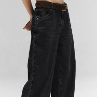 ราคา Twotwice Moss Boyfriend Jeans กางเกงยีนส์ทรงหลวม ช่วยพรางสะโพกและต้นขา ป้ายด้านหลังเป็นอะไหล่เงินนะคะ (22809923636)