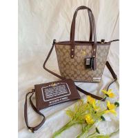 ราคา 1เเถม1 กระเป๋าCoach ทรงช้อปปิ้ง 12 กระเป๋าเเฟชั่น พร้อมส่ง 1920 (22311624127)