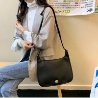 ราคา แฟชั่น 2024 กระเป๋าสะพายสตรีRetroสไตล์เกาหลีหนังCrossbodyกระเป๋าสบายๆสถานการณ์พร้อมLatchปิด (22699008673)