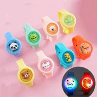 ราคา สร้อยข้อมือกันยุง การ์ตูนเรืองแสง นาฬิกาไล่ยุงเด็ก แบบพกพา กระพริบไล่ยุง หัวเข็มขัดไล่ยุง (21899735402)