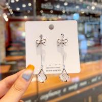 ราคา ต่างหูมุก S925สำหรับผู้หญิงต่างหูห้อยสำหรับผู้หญิงต่างหูปาร์ตี้เครื่องประดับชุดมุกไม่เสื่อมคุณภาพแบบยาวไม่เสื่อมเสีย (19715822445)