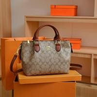 ราคา DFGHFN TOP โค้ชชั้นนำมาใหม่ล่าสุดผู้ชายและผู้หญิงกระเป๋าทุกเพศ2023เกาหลีคุณภาพสูงกระเป๋าทรงสี่เหลี่ยมมีหูหิ้วสะพายไหล่สีน้ำตาลย้อนยุคกระเป๋าสะพายพาดลำตัวแฟชั่นกระเป๋าถือความจุขนาดใหญ่กระเป๋าช้อปปิ้งสั