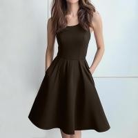 ราคา Closet Crush มินิเดรสแขนกุด กระโปรงยาวคลุมเข่า สีดำ สีน้ำตาลเข้ม สีกากี (23000927609)