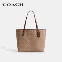 ราคา COACH กระเป๋าทรงสี่เหลี่ยมผู้หญิงรุ่น City Tote Bag In Signature Canvas CV976 IMXHE สีน้ำตาล (22821136658)