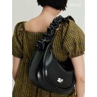 ราคา พร้อมส่ง กระเป๋า To The Moon Bag จากแบรนด์ CryingCenter แบรนด์แท้ 100 (21030174663)
