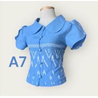 ราคา เสื้อลายไทย เสื้อผ้าฝ้ายคอจีนเหลี่ยม เอวจีบระบาย เสื้อผ้าไทยสีเหลือง (22420312759)