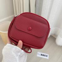 ราคา Pierre loues กระเป๋าสตางค์ใบสั้น มีสายคล้องมือหนังPUนิ่ม (22567076177)