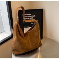 ราคา กระเป๋าผู้หญิง QUANAML กระเป๋าสะพายไหล่มือถือ2023ความจุมากกำมะหยี่ผิวกวางกระเป๋าเอกสารขนาดเล็กอเนกประสงค์ถังใส่กระเป๋าสะพาย (21185126248)