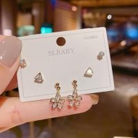 ราคา อินเทรนด์ S925 เข็มเงิน Minimalist ดีไซน์ ผู้หญิง ต่างหู สไตล์เกาหลี ชุดสามชิ้นหมีหมูสัตว์รูปแบบแฟชั่นเครื่องประดับ (22344544162)