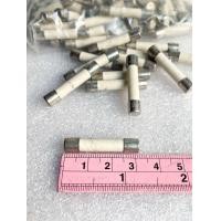 ราคา แพ็ค10ตัว 100ตัว ฟิวส์ 10A 250V ยี่ห้อBussman แบบเซรามิก ขาดช้า Fuse ญี่ปุ่น ขนาด 6x30mm ไส้เกลียวใหญ่ ของดีจากญี่ปุ่น Fuse 10A 250V ฟิวส์ 10A 250V ฟิวส์กระเบื้อง10A ฟิวส์เซรามิก10A 250V FUSE 10A250V