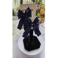 ราคา โบว์นักเรียน 2 ชั้น มีสีขาว สีน้ำเงิน สีกรมท่า แบบเรียบ หรู โบว์ไม่รุ่ย สำหรับน้องๆ อนุบาล ประถม ติดหางเปียสวย ติดมัดผม 2 ข้าง ก็ได้ ปลายไม่รุ่ย ใช้ได้นาน มีแบบกิ๊บและแบบยางรัด (22520267487)