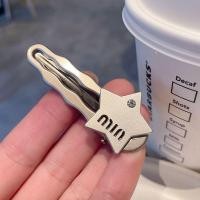 ราคา กิ๊บหนีบผมรูปดาวรูปดาวห้าแฉก Y2k ตัวกิ๊บติดผมโลหะติดเพชรรูปดาวห้าแฉกปิ่นปักผมกิ๊บปากเป็ดหน้าผากผู้หญิงข้างกิ๊บติดผมม้ากิ๊บติดผมนักเรียนเกาหลีของขวัญวันเกิด (22788307468)