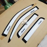 ราคา กันสาด Isuzu d max สีขาว สำหรับ 4 ประตู ใส่ปี 2002 ถึงปี 2011 (10698367599)