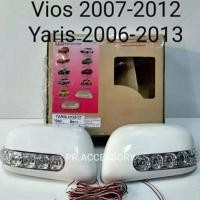ราคา ครอบกระจกมองข้าง TOYOTA VIOS ปี 2007 2012 YARIS ปี 2006 2013 สีขาว (1517498171)