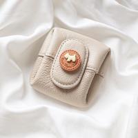 ราคา ของแท้ หนัง Cowhide Ins กระเป๋าใส่หูฟังขนาดกะทัดรัดส่วนบุคคล น่ารัก กระเป๋าใส่เหรียญเครื่องประดับแหวนกระเป๋าเก็บ นุ่ม หัวเข็มขัดปิดพื้นผิว (21432234649)