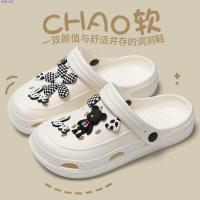 ราคา ใหม่เก้าคู่ ผู้หญิง รองเท้าแตะกลางแจ้งผู้ชาย ฤดูร้อน รองเท้าชายหาด ระบายอากาศได้ดี รู ดีไซน์ รองเท้าแตะแบบสวมอุปกรณ์สวนที่สะดวกสบาย (23011153811)