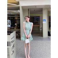 ราคา ฤดูร้อน สีเขียว ยาว เดรส ผู้หญิง เอวซับ เรียบหรู กระโปรง นุ่ม สไตล์ฝรั่งเศส ไม่ซ้ําใคร สวย เดรส เดินทาง เกาหลี เอวสูง ผ้าชีฟอง ทรงเอ สั้น แขนกุด ชิ้นเดียว (22326742904)